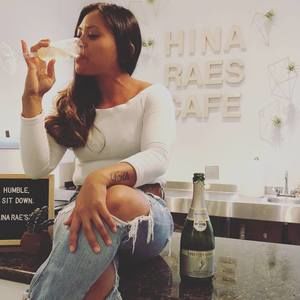 Meet your Posher, Shelina